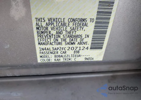 2015 Nissan Altima 2.5/2.5 S/2.5 Sl/2.5 Sv z USA, uszkodzony, nr VIN 1N4AL3AP2FC207124